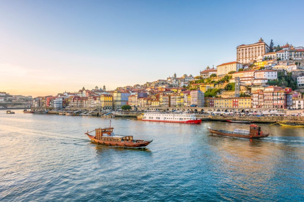 Terrenos no Porto e Gaia para construção em altura — miniatura 7