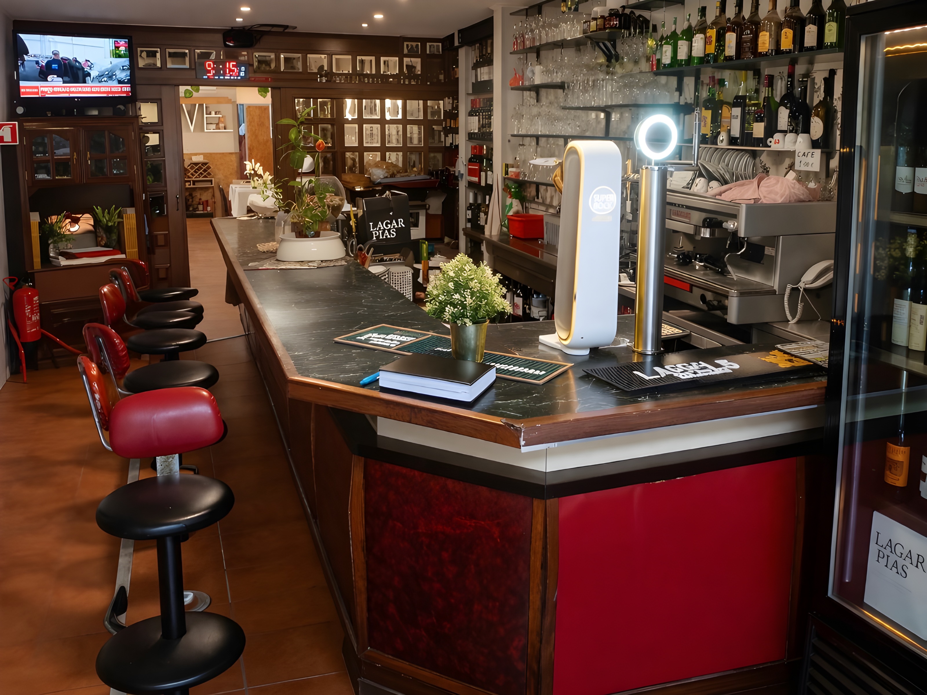 Trespasse de restaurante em Mafamude equipado e em funcionamento — miniatura 5