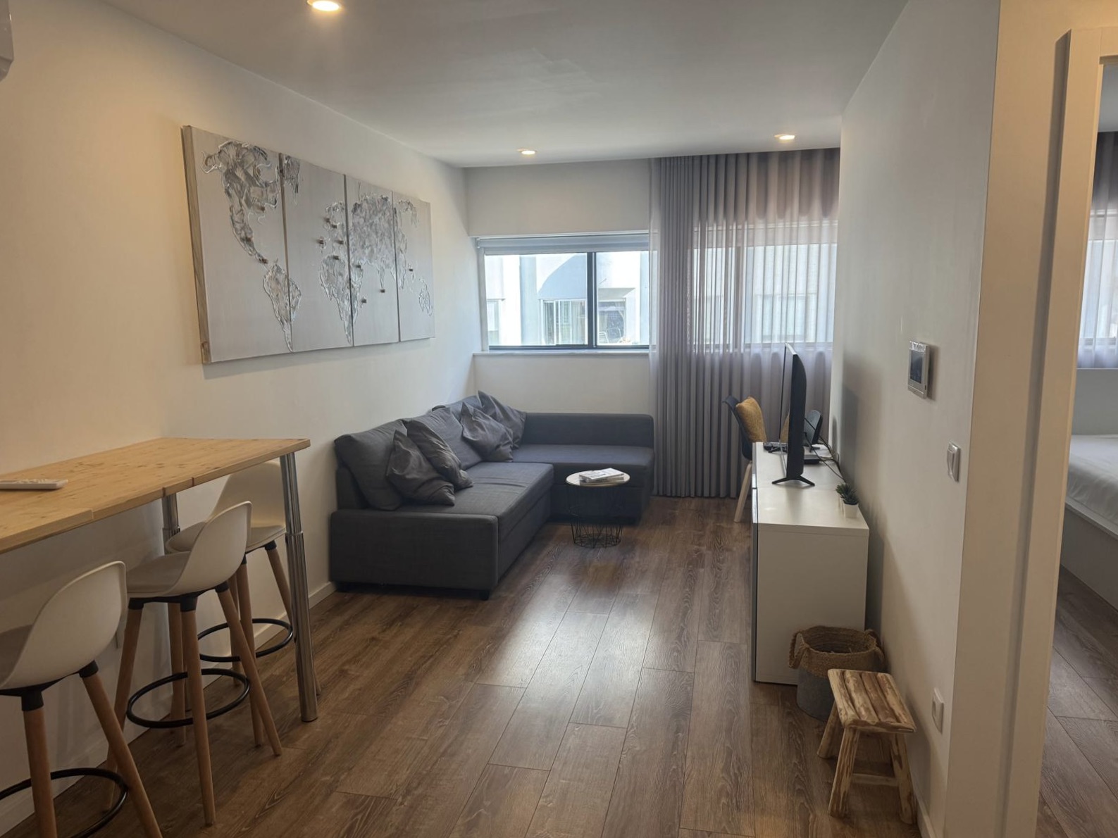 Apartamento T1 mobilado e equipado em zona central