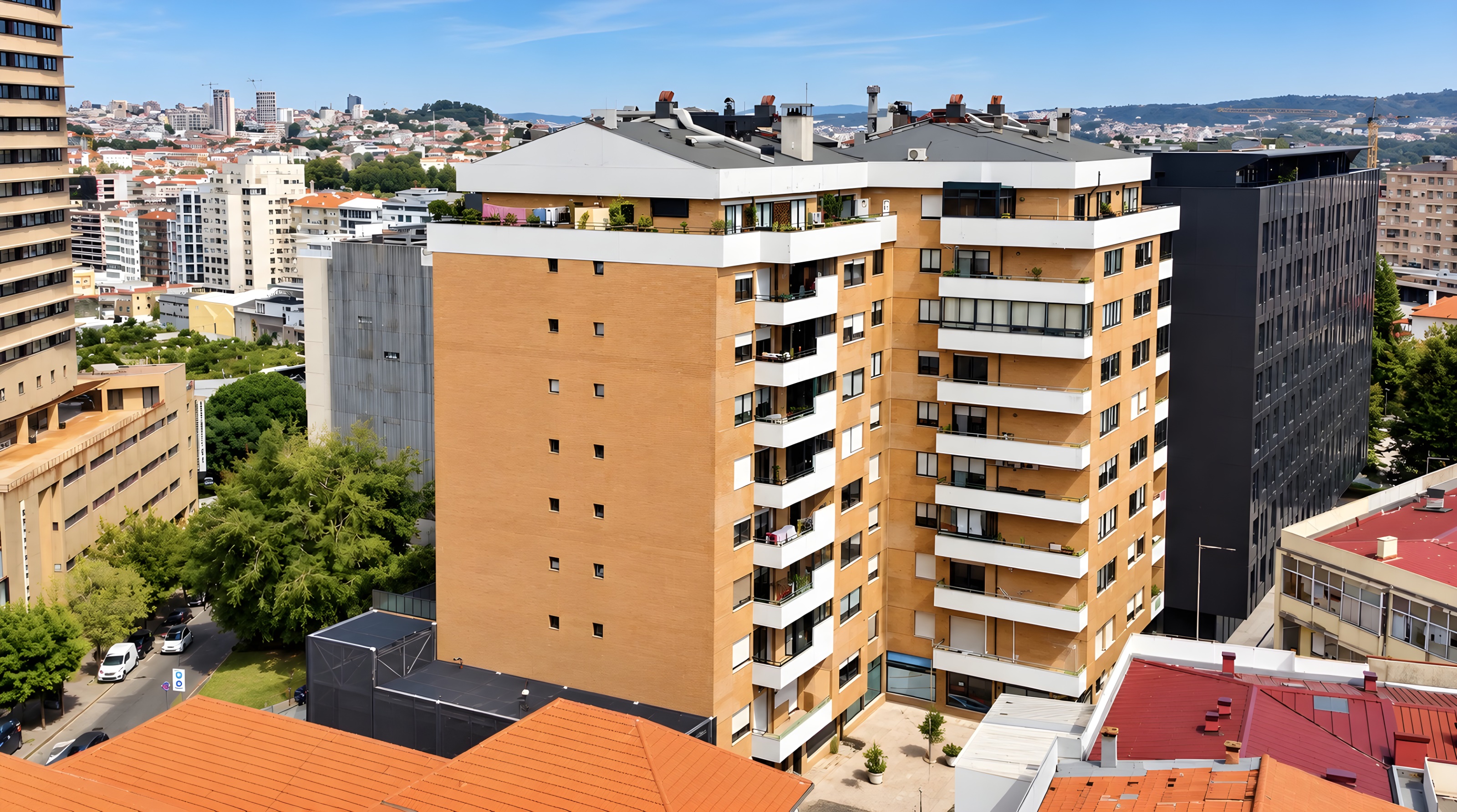 Apartamento T2+1 com suite e varanda no centro de Gaia — miniatura 35