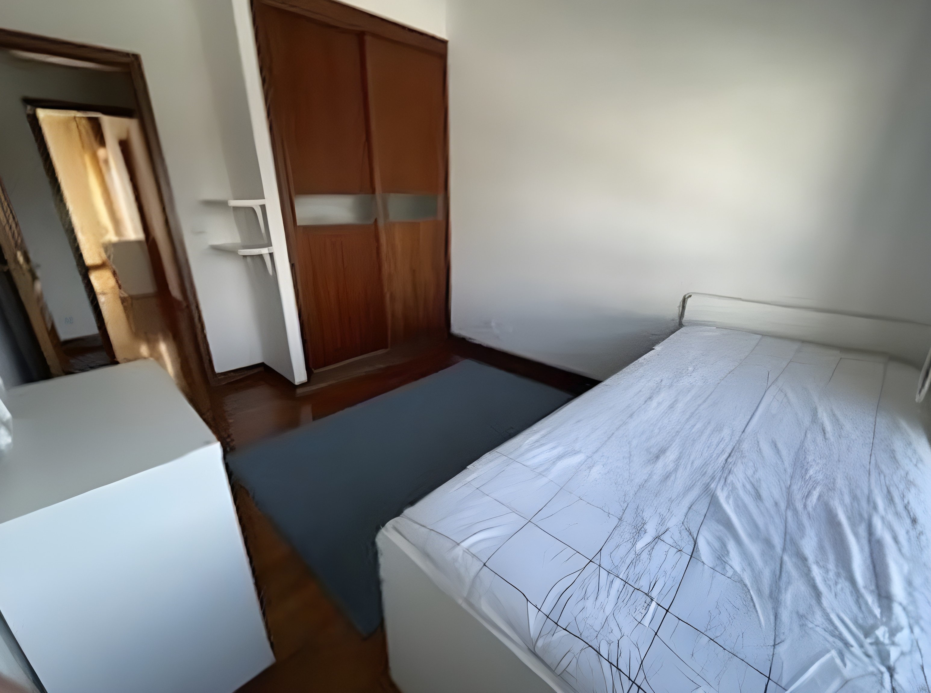 Apartamento T3 em condomínio privado junto ao metro de Carolina Michaelis — miniatura 22