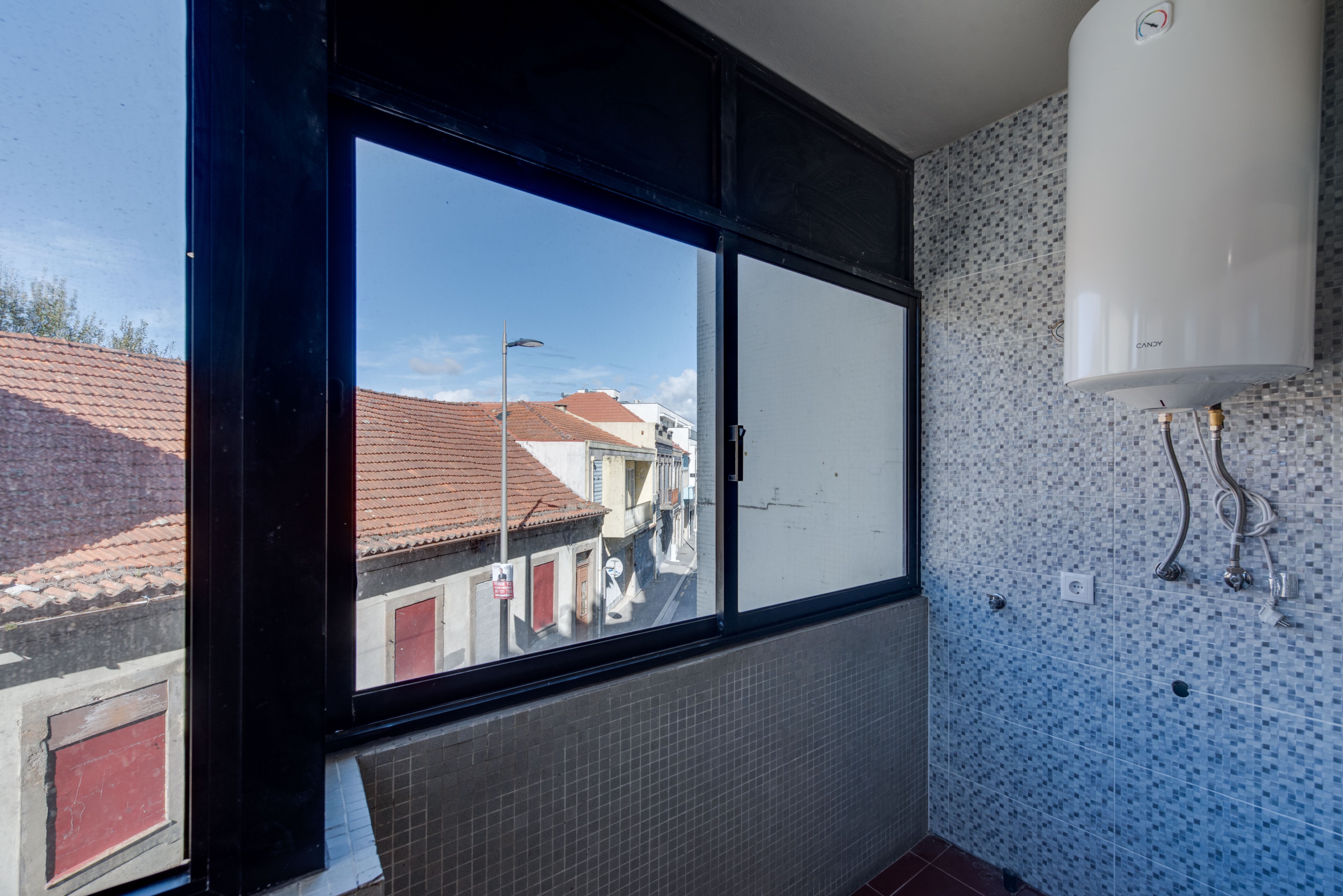 Apartamento T2 totalmente remodelado em Gaia — miniatura 12