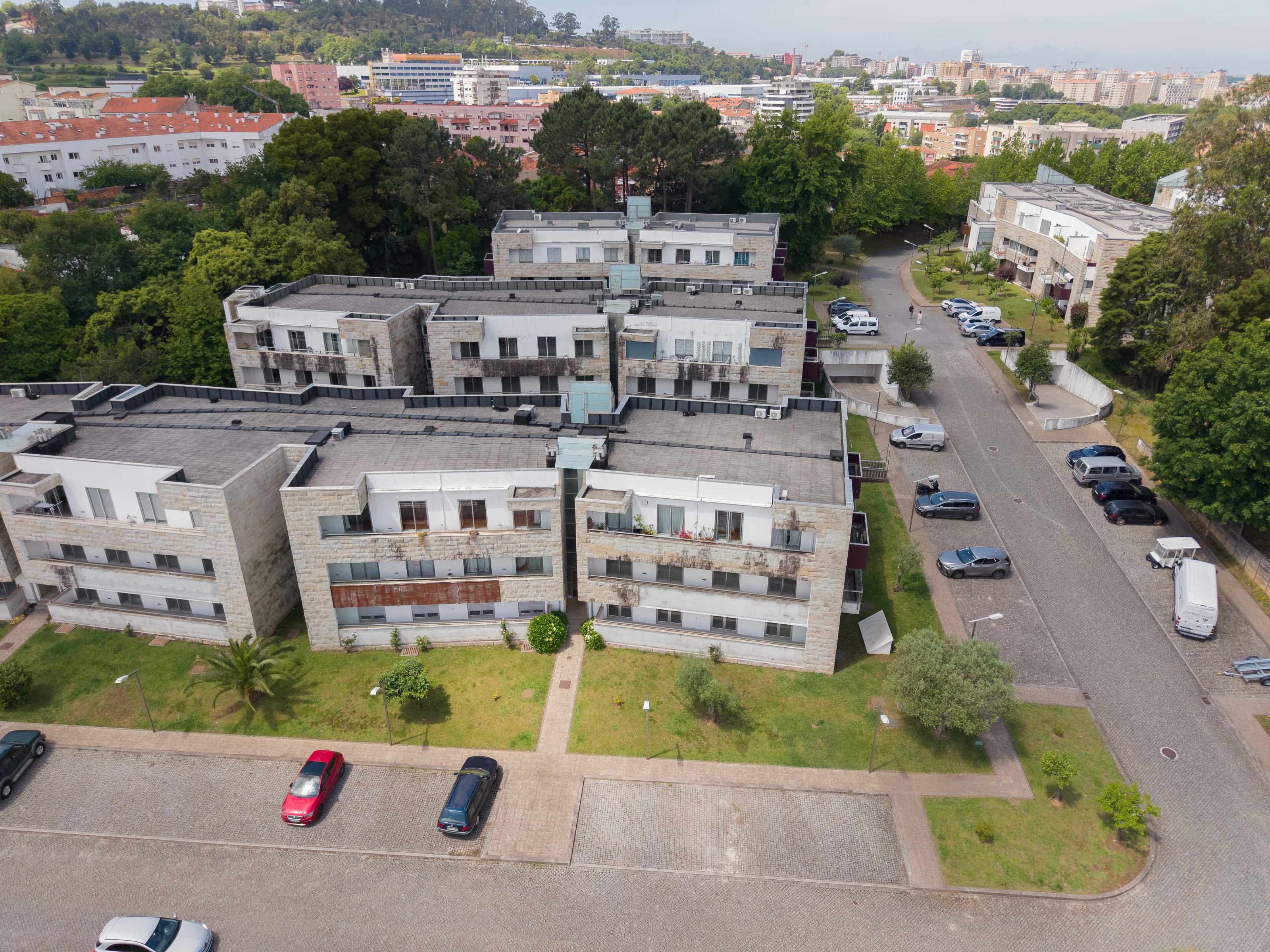 T4 de luxo com varanda e garagem em Vila nova de Gaia — miniatura 51