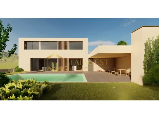 Moradia T3 moderna com piscina e vistas desafogadas em Gatão
