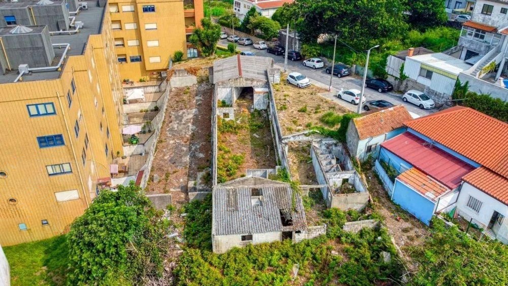 Terreno para construção em altura no centro de Gondomar — miniatura 4