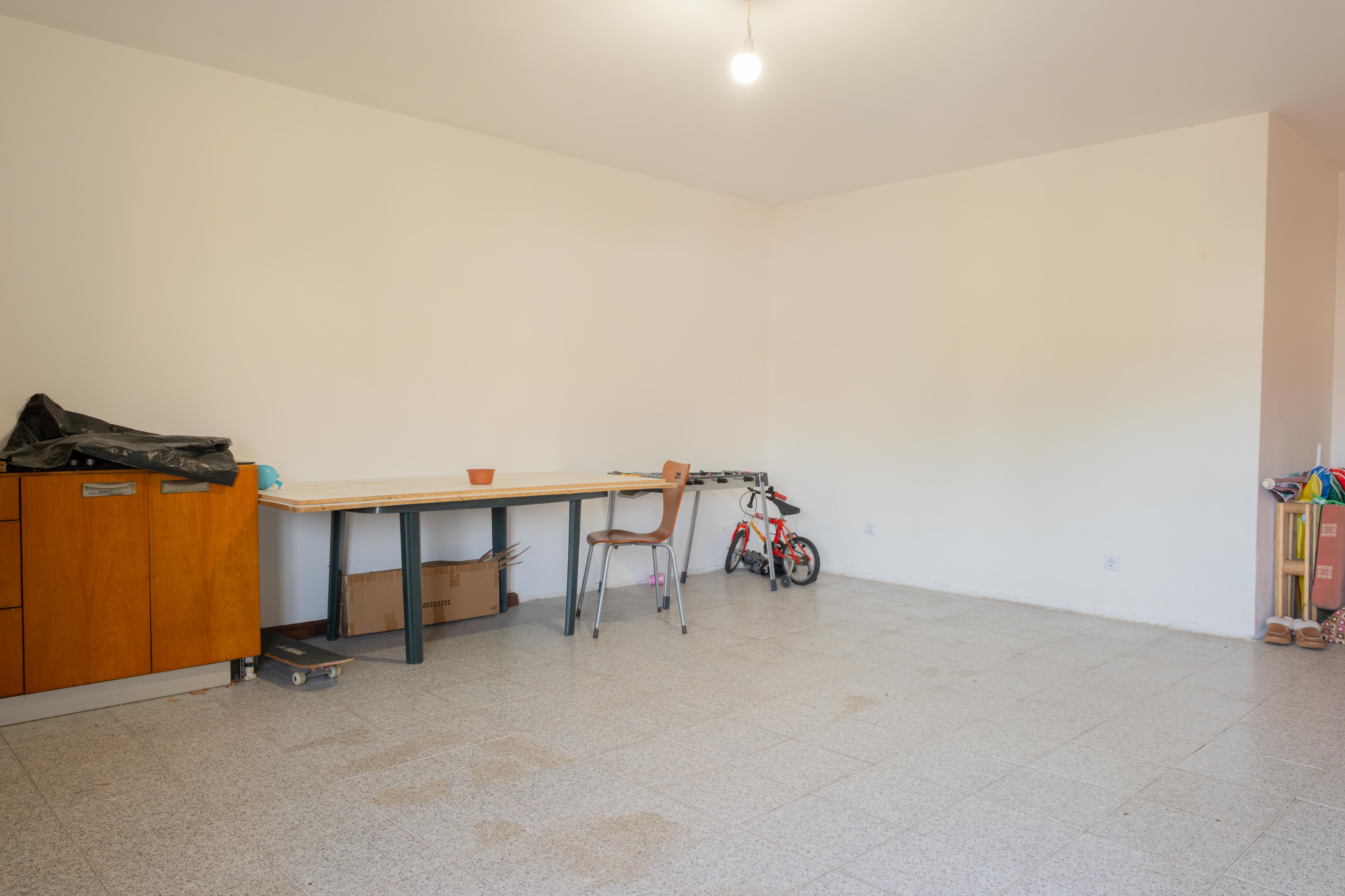 Moradia T3 com 3 pisos, jardim, terraço e churrasqueira em Campo — miniatura 33