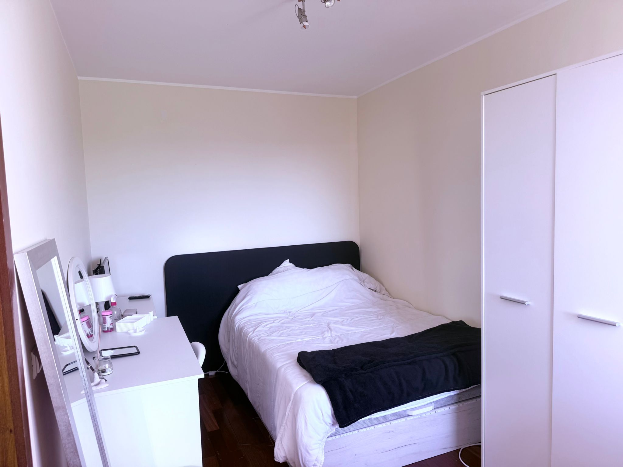 Apartamento T1 próximo das praias em Leça da Palmeira — miniatura 7
