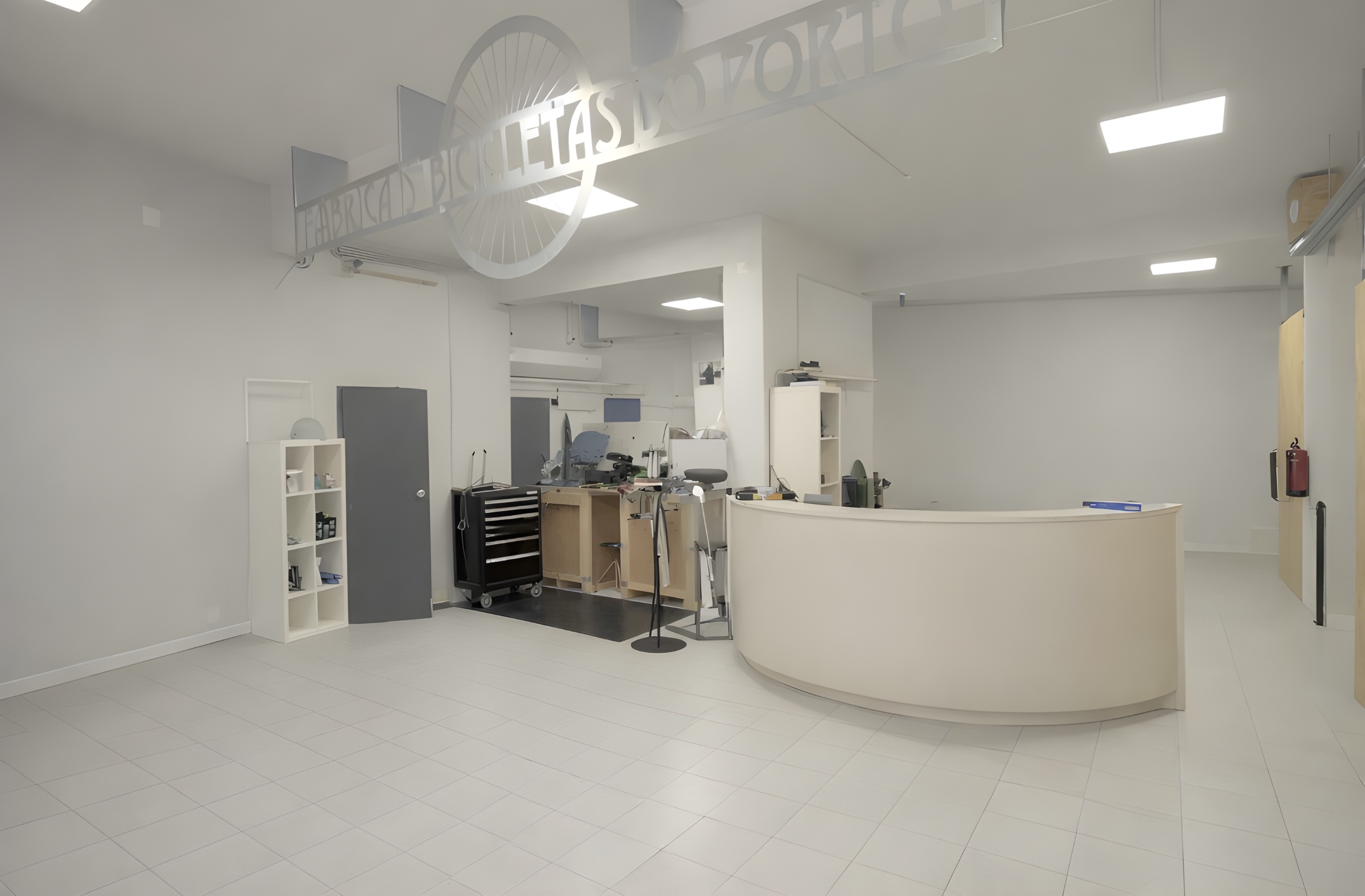 Espaço industrial com licença e projeto habitacional — miniatura 3