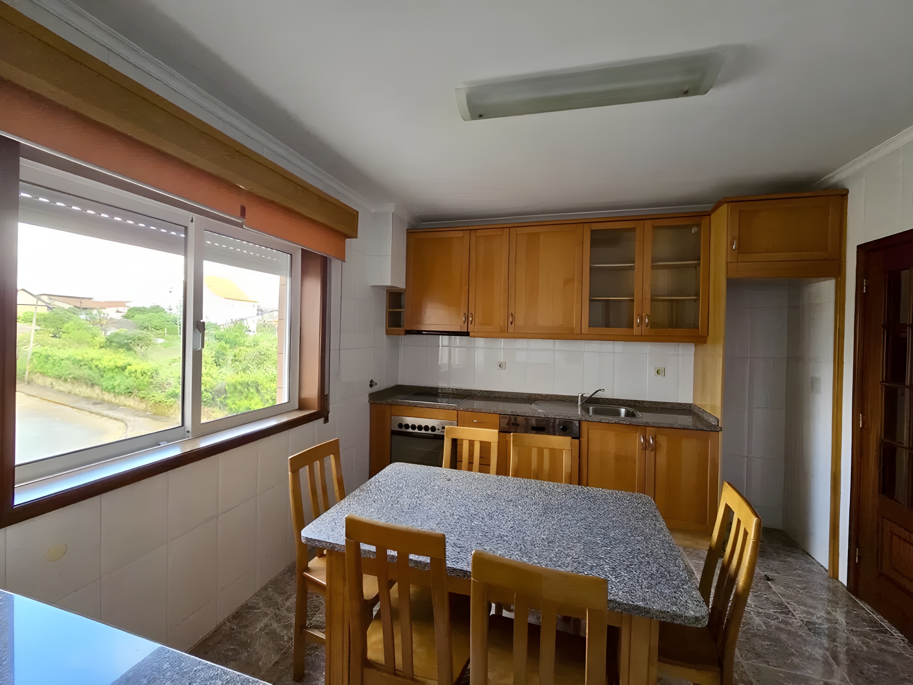 Apartamento T3 renovado para arrendamento em Mozelos — miniatura 5