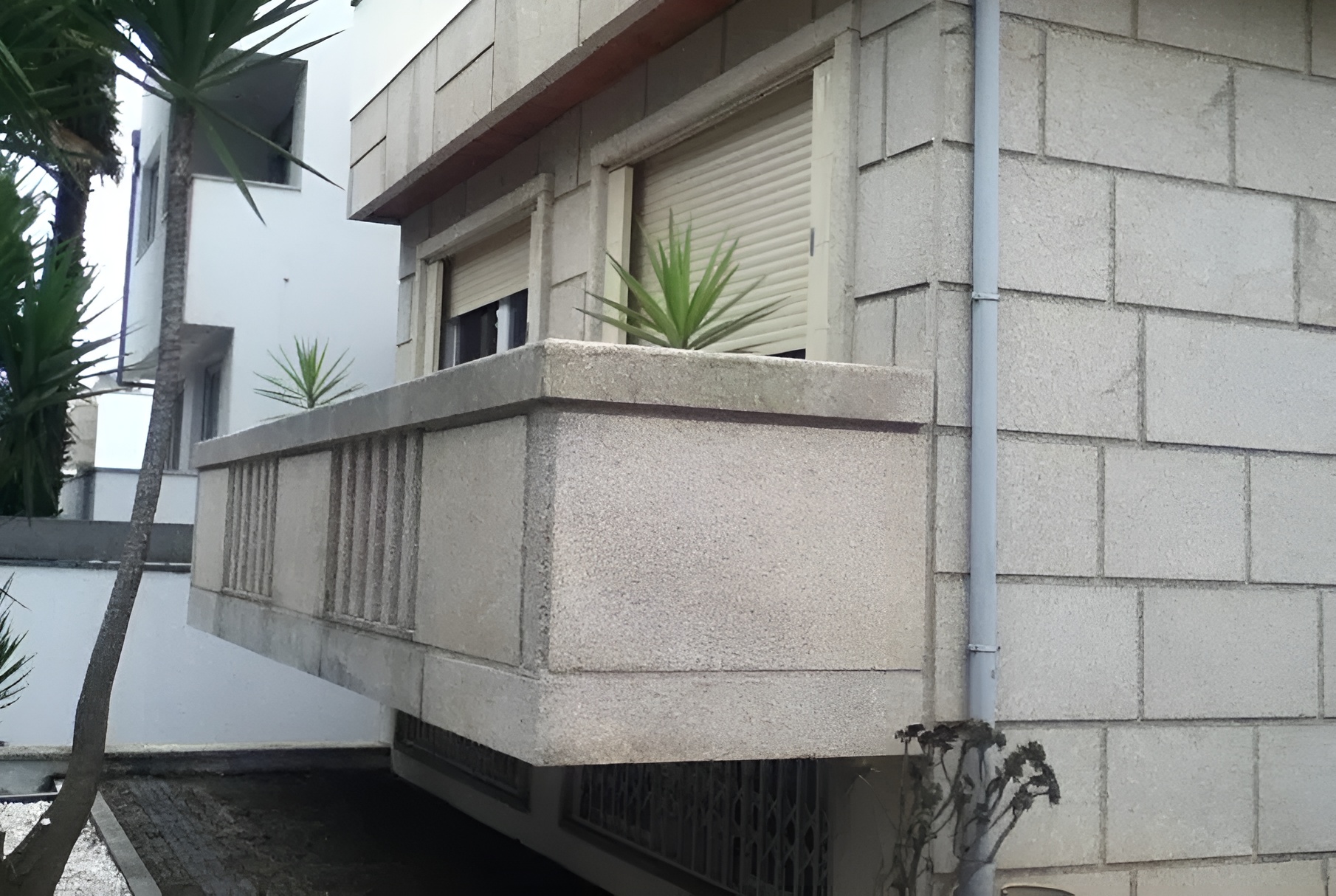Moradia T4+1 em Matosinhos na urbanização dos Caulinos — miniatura 6