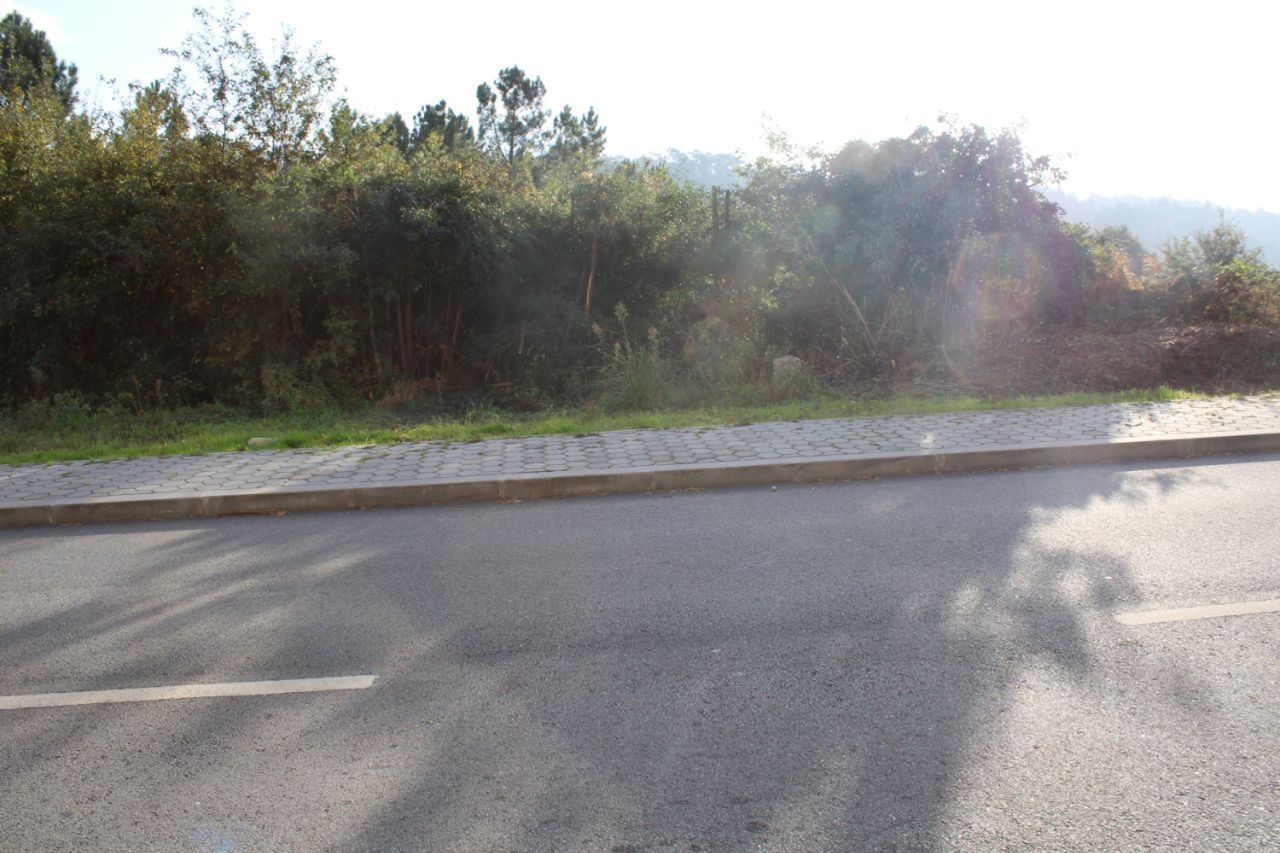 Lote para construção de moradia isolada — miniatura 3