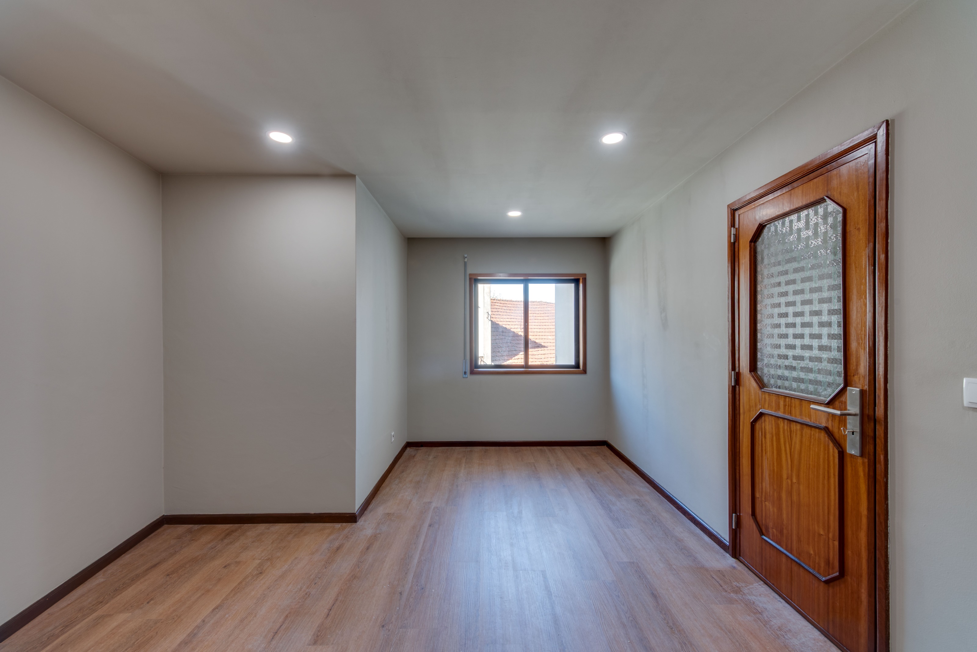 Apartamento T2 totalmente remodelado em Gaia — miniatura 5