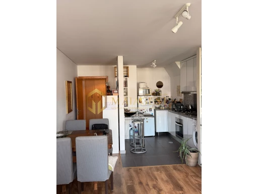 Apartamento T0 no centro do Porto com lugar de garagem