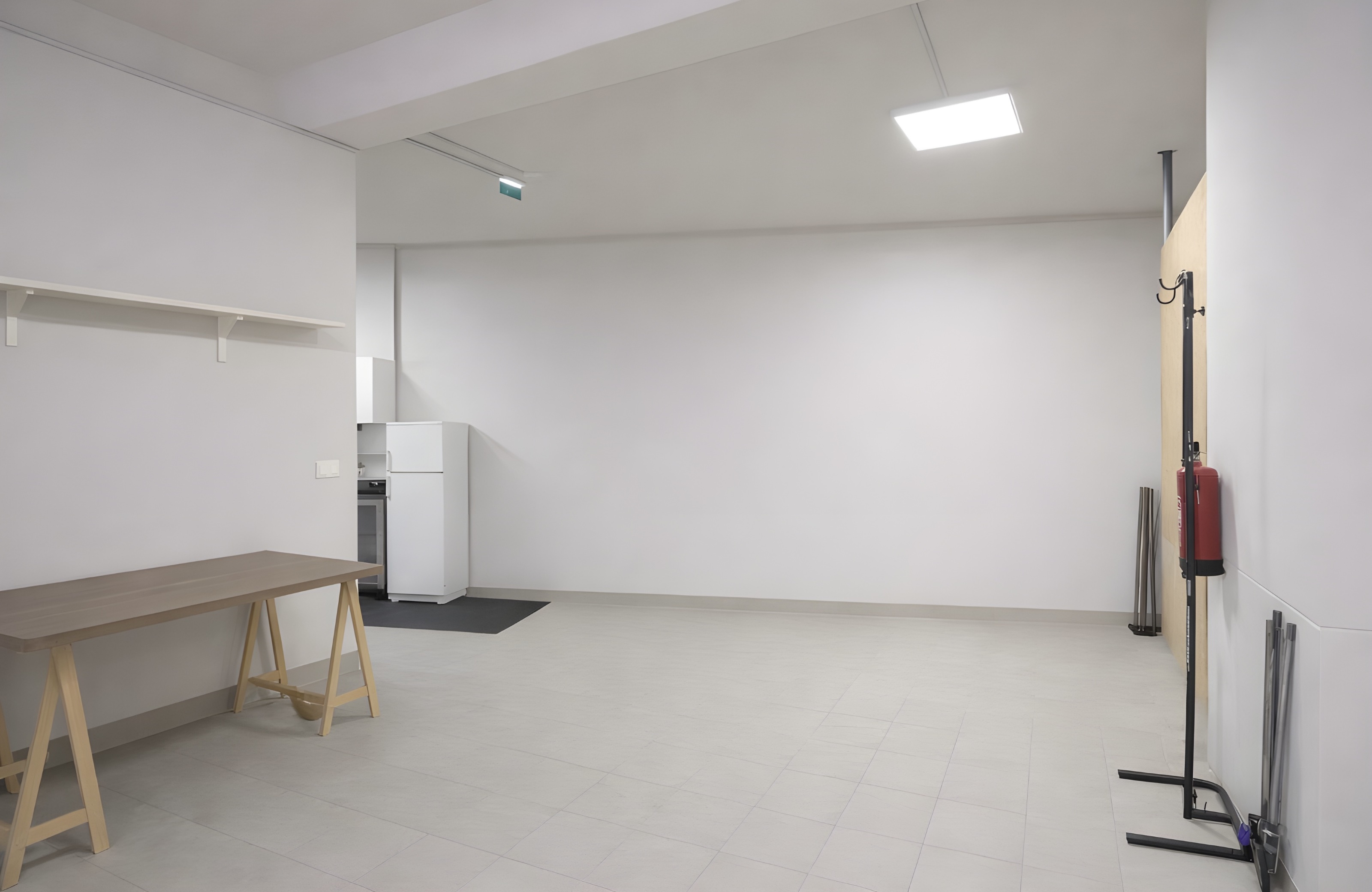 Espaço industrial com licença e projeto habitacional — miniatura 4