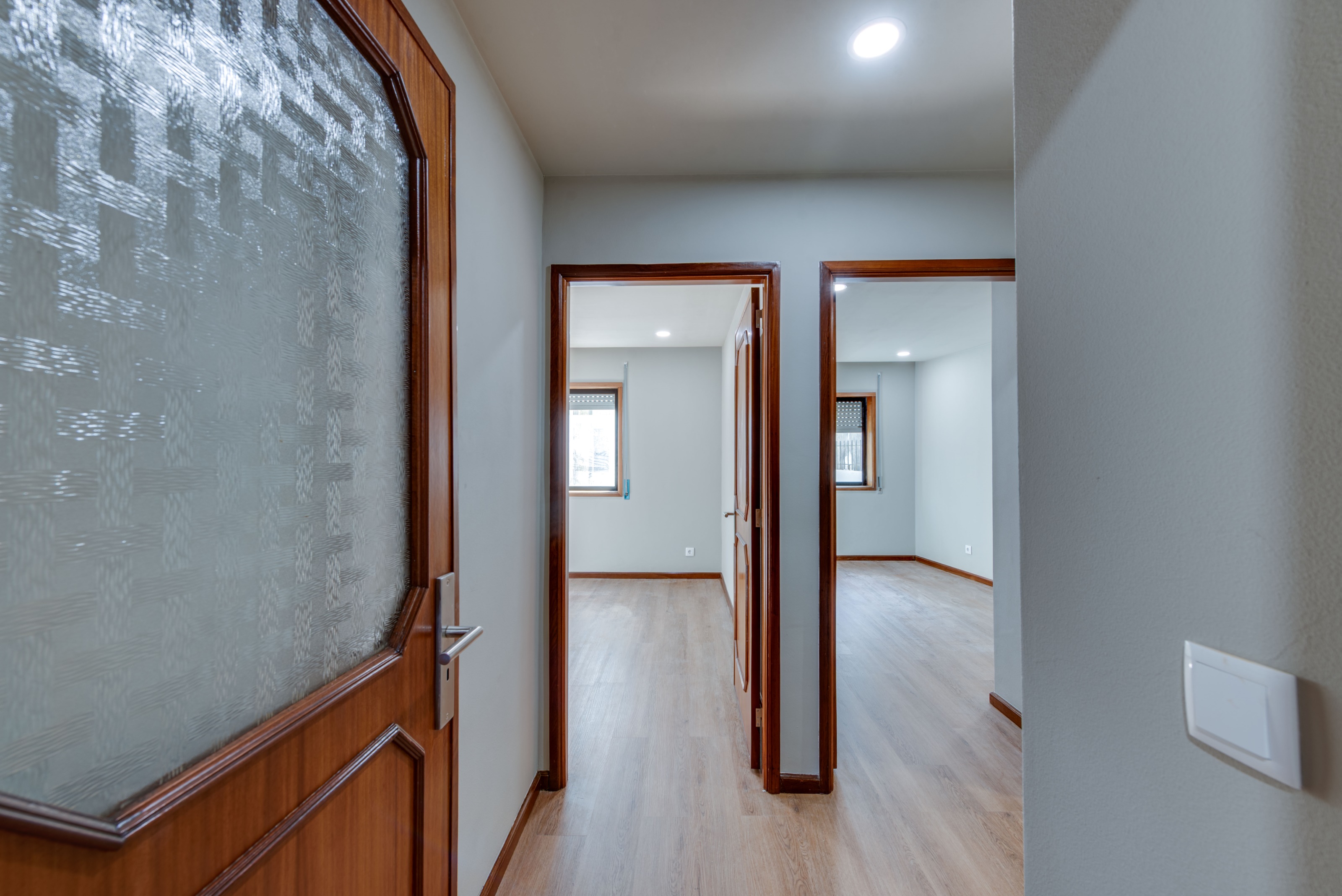 Apartamento T2 totalmente remodelado em Gaia — miniatura 16