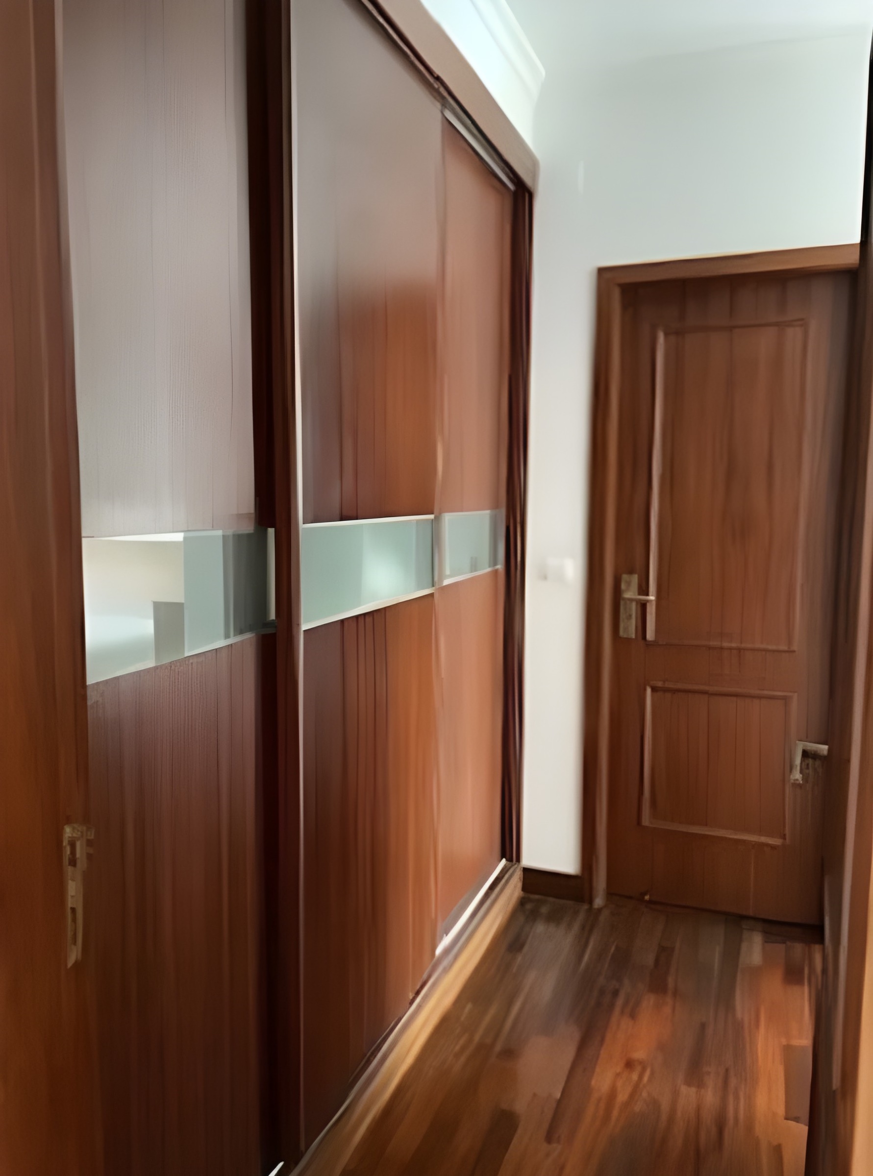 Apartamento T3 em condomínio privado junto ao metro de Carolina Michaelis — miniatura 23