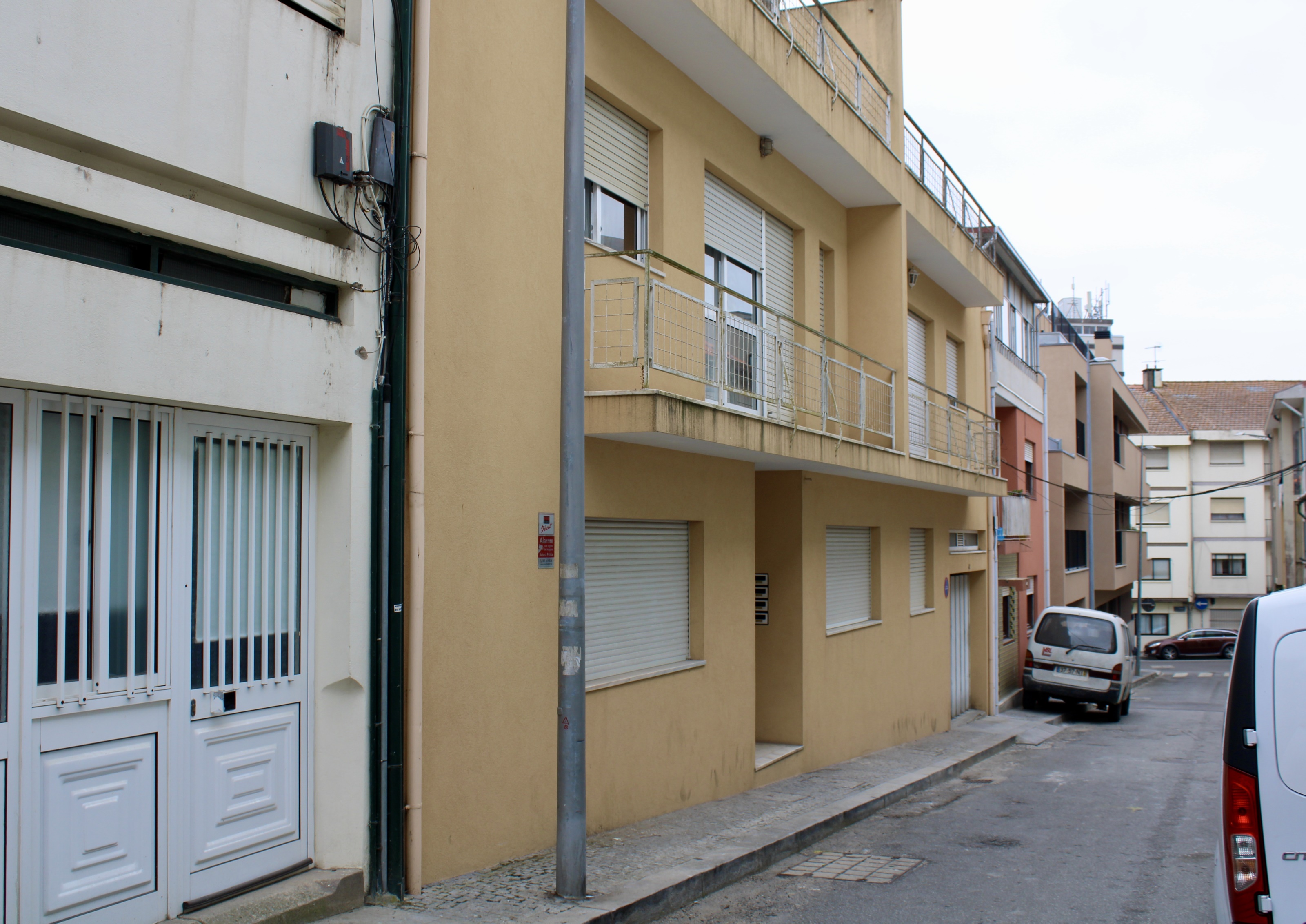 Apartamento T2 com terraço fantástico em Vila Nova de Gaia
