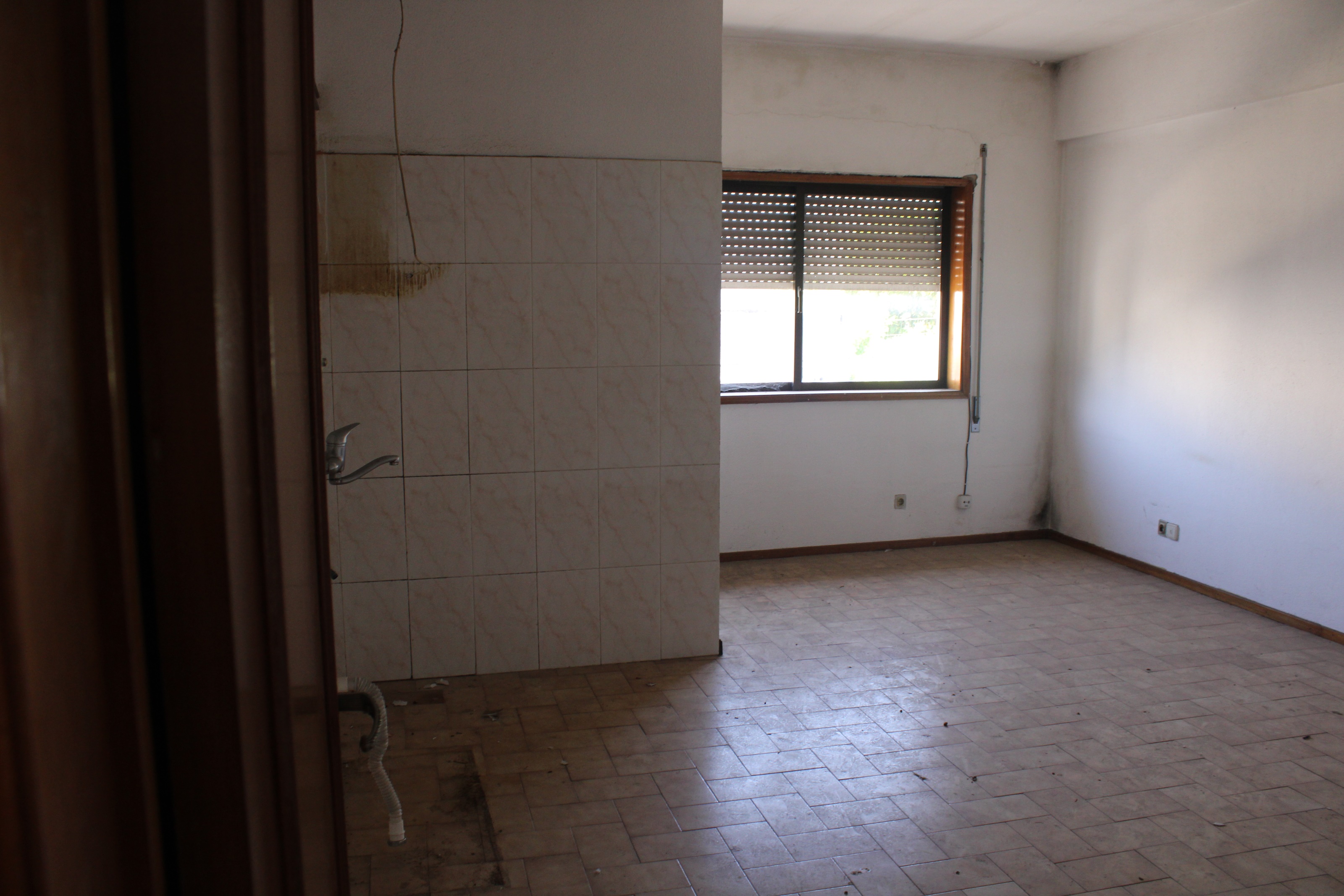 Prédio para recuperar com 24 suites em Matosinhos — miniatura 28