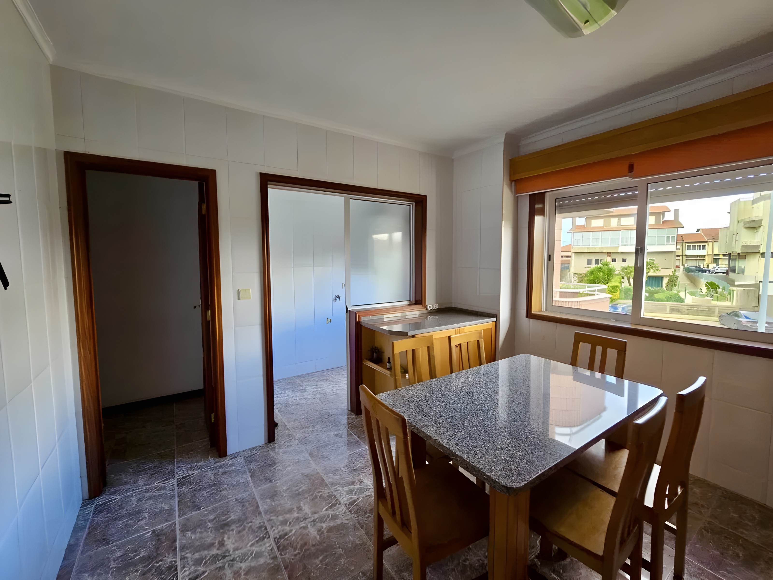 Apartamento T3 renovado para arrendamento em Mozelos — miniatura 6