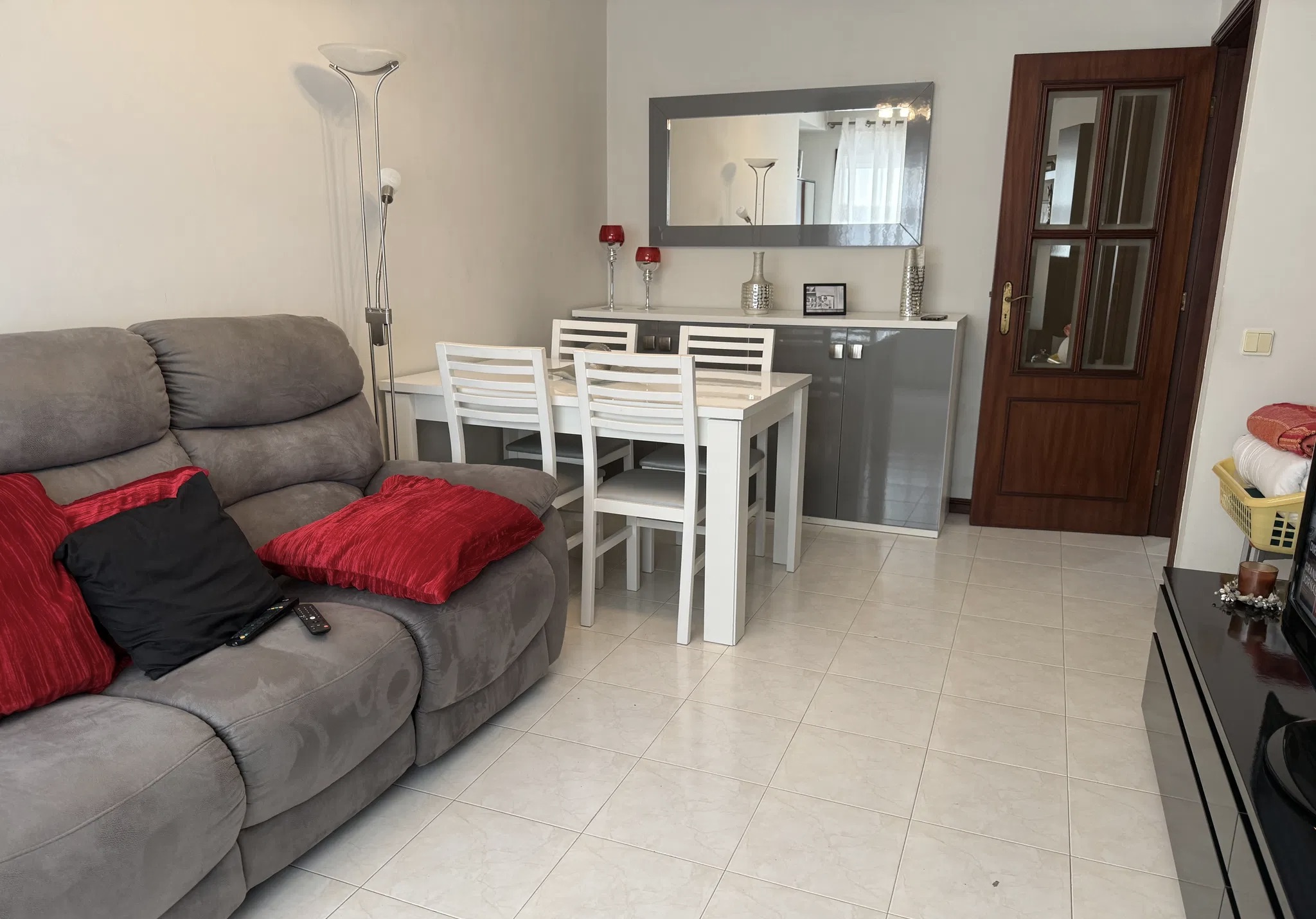 Apartamento T2 com terraço de 25 m² em Vila Nova de Gaia — miniatura 8