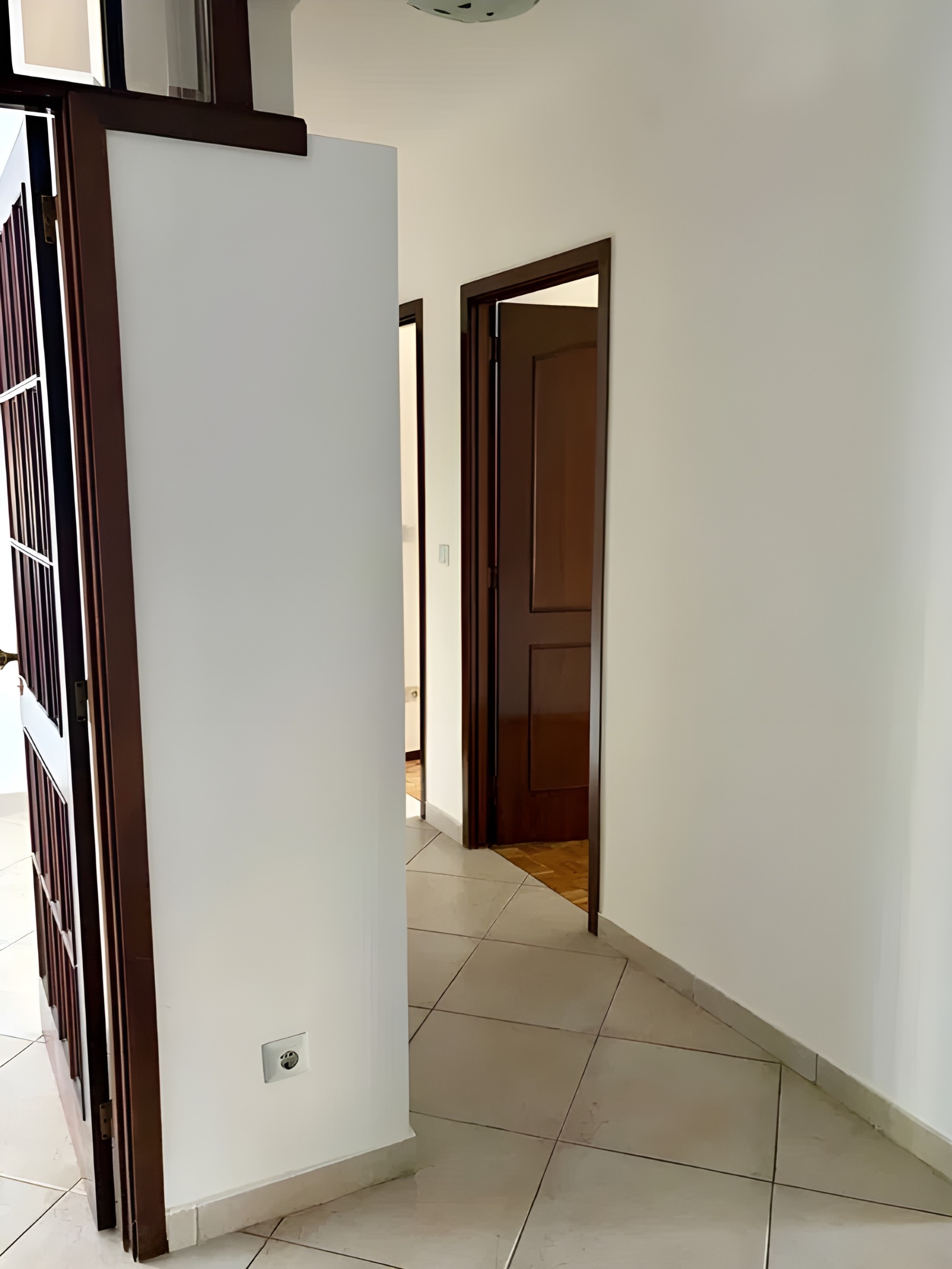 Apartamento T3 renovado na Senhora da Hora — miniatura 4