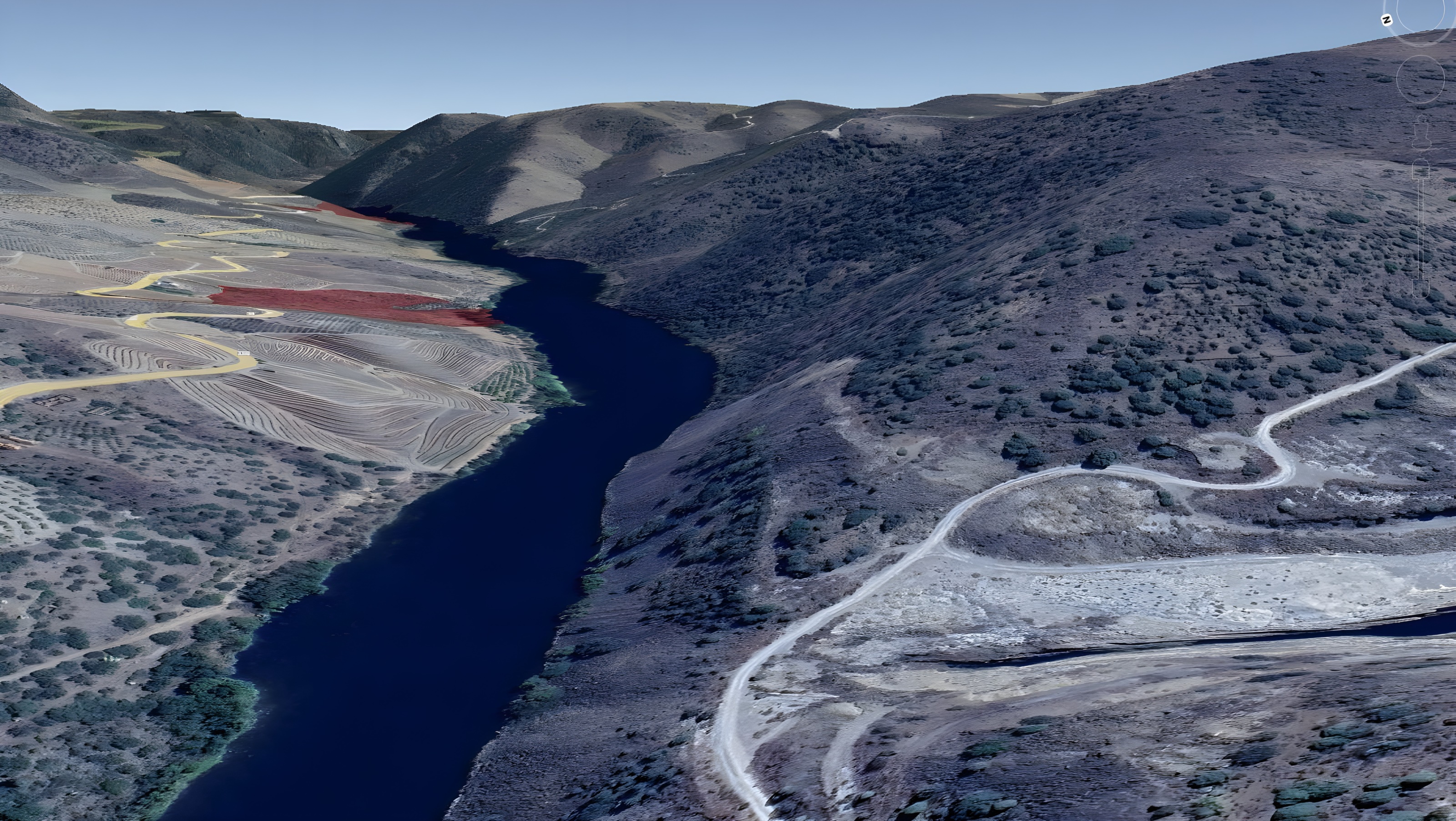 Quinta Veiga Redonda com 160 m de frente ao Rio Douro — miniatura 7