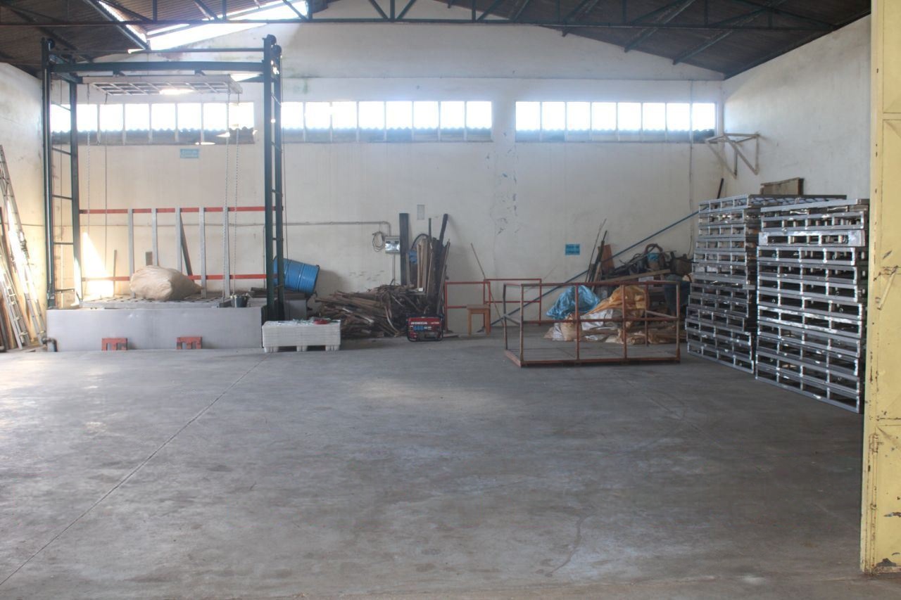 Armazém industrial em Lourosa — miniatura 11