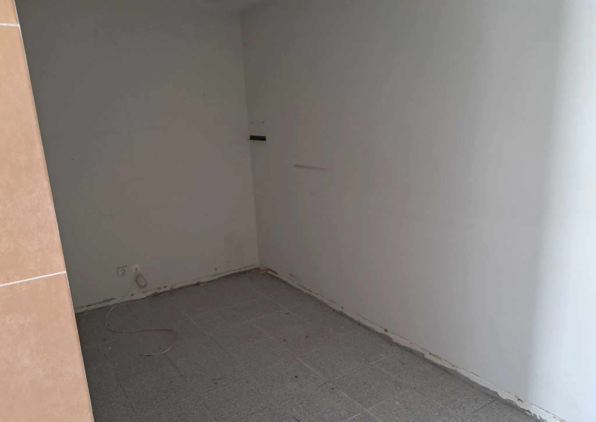Armazém para arrendamento em Ermesinde — miniatura 7