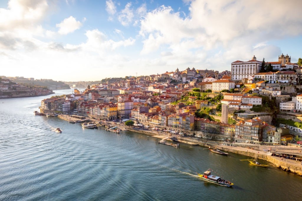 Terrenos no Porto e Gaia para construção em altura — miniatura 4