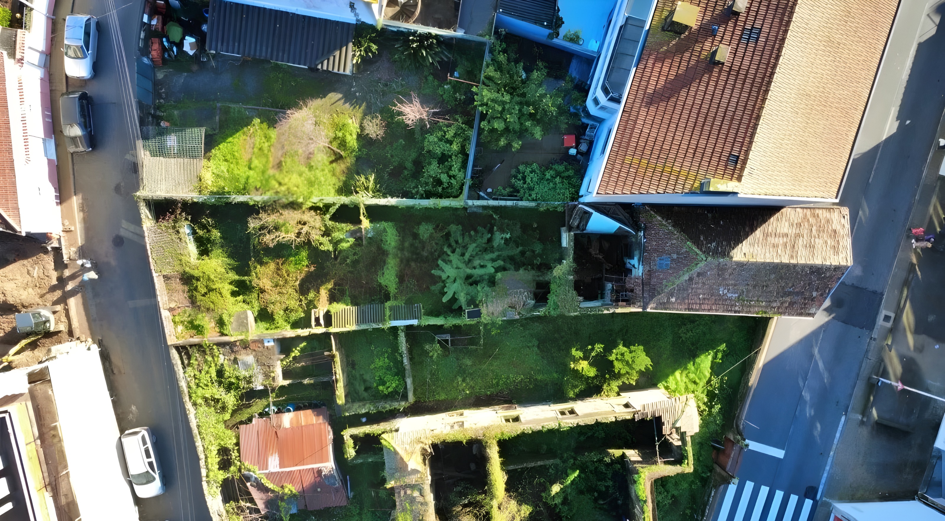 Terreno de 253 m² em zona ARU próximo ao Hospital de São João