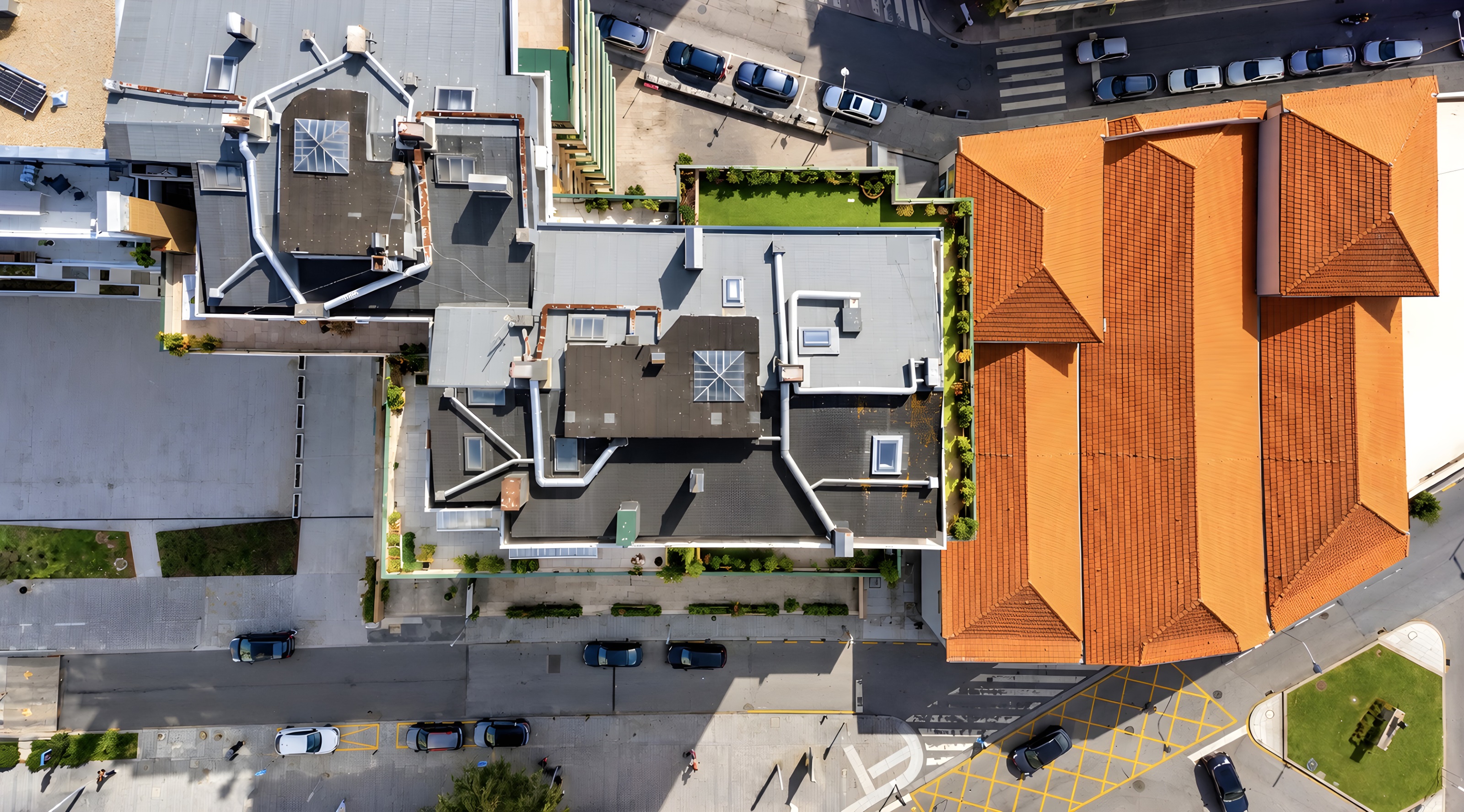 Apartamento T2+1 com suite e varanda no centro de Gaia — miniatura 34
