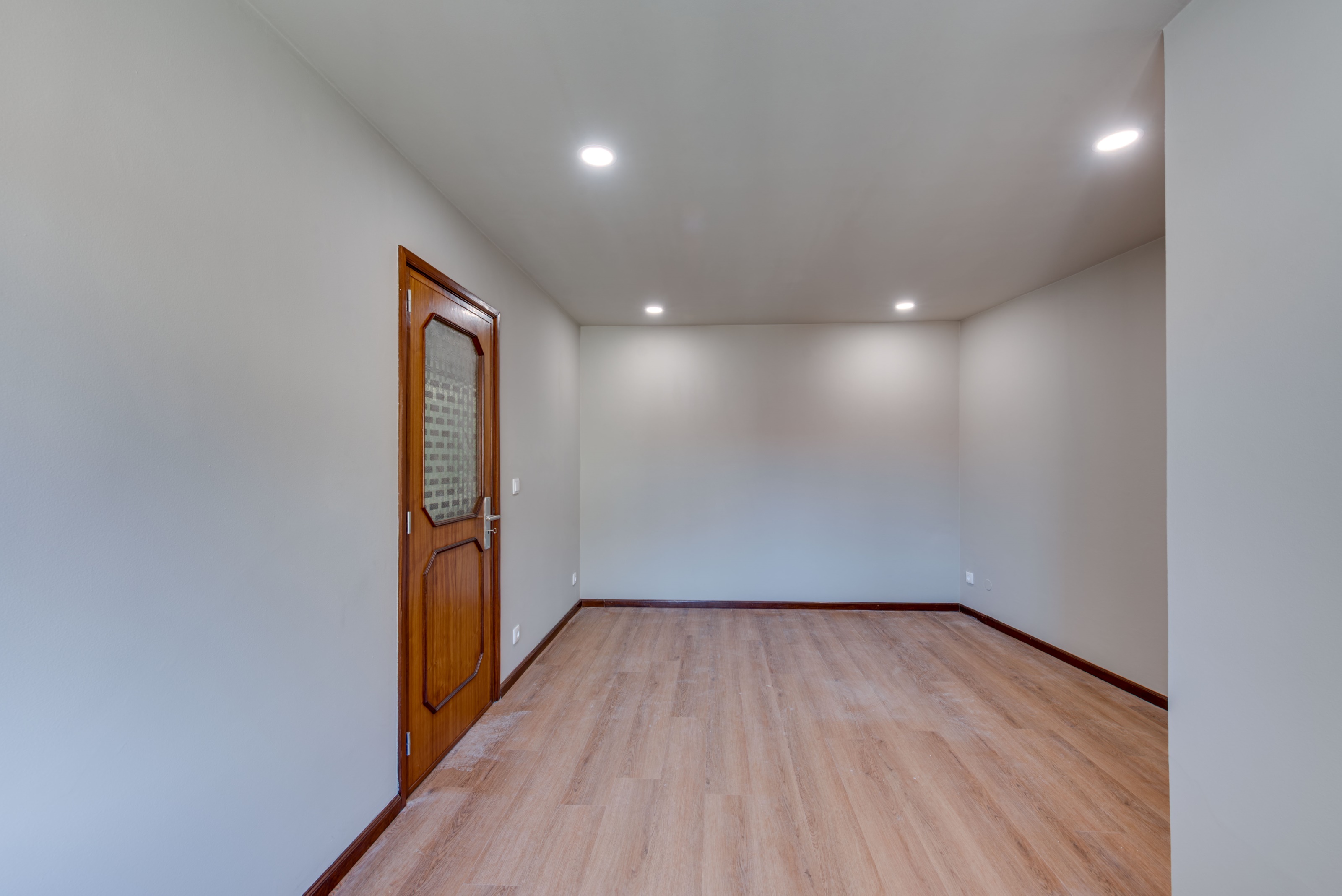 Apartamento T2 totalmente remodelado em Gaia — miniatura 6