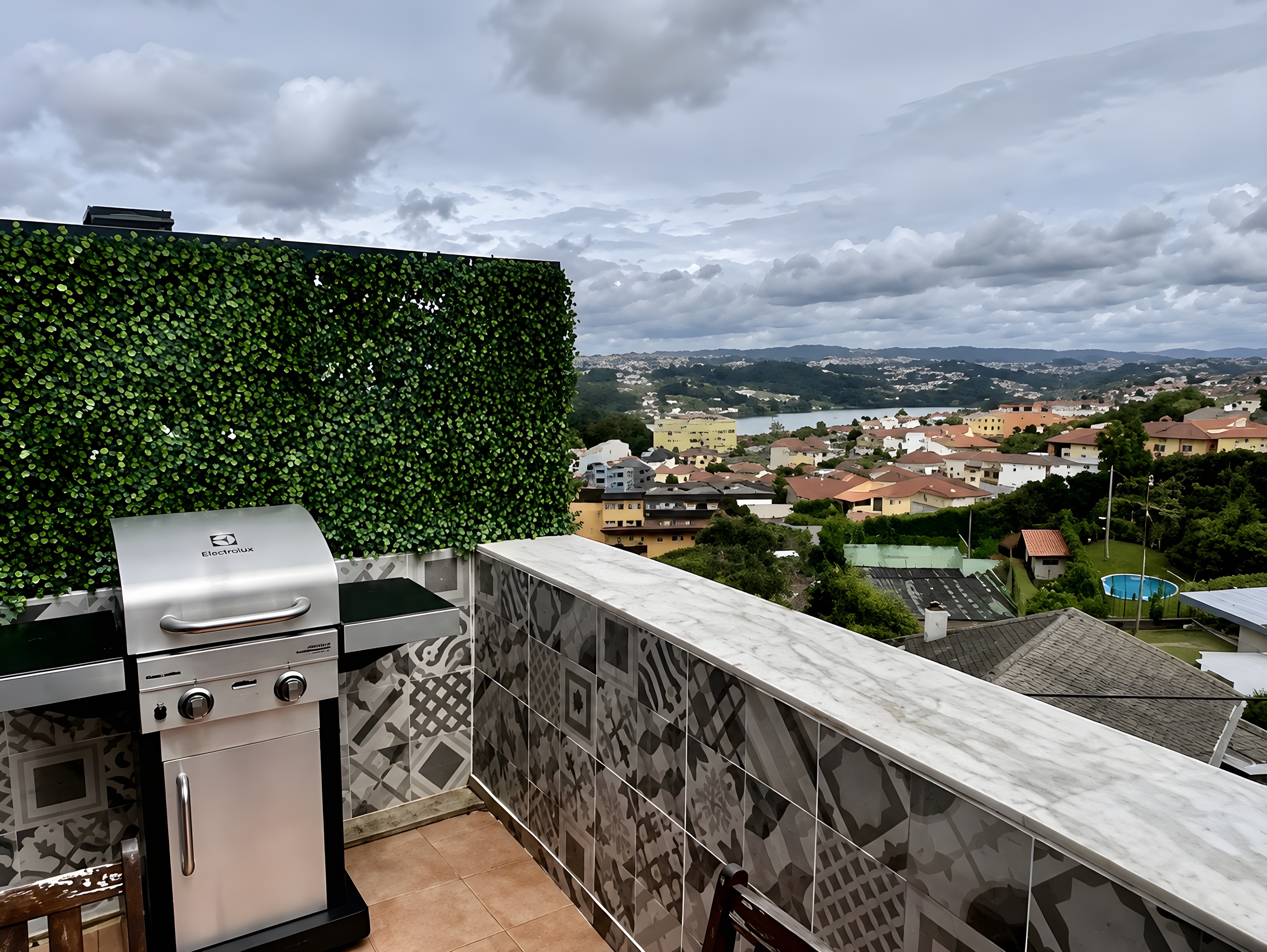 T3 duplex de luxo com 5 terraços e vistas para o Rio Douro