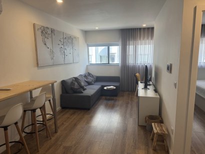 Apartamento T1 mobilado e equipado em zona central