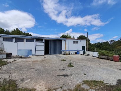 Armazém para arrendamento em Ermesinde