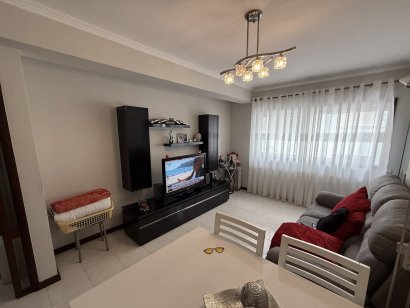 Apartamento T2 com terraço de 25 m² em Vila Nova de Gaia