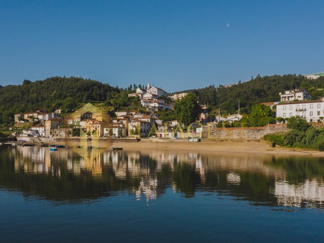 Moradia T5 com piscina e vista panorâmica sobre o Rio Douro — miniatura 14